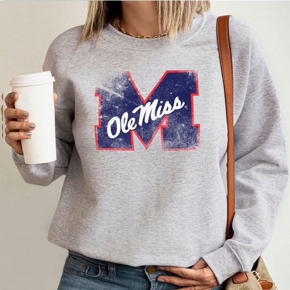 Ole Miss Rebel distressed Big M Univ of Mississippi crewneck sweatshirt Ash